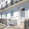 Sovereign House - Close to harbour with parking - 托基