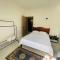 3-Bedroom Apt with Oceanviews, 1min Walk to Beach - NYHA2 - Flic en Flac