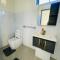 3-Bedroom Apt with Oceanviews, 1min Walk to Beach - NYHA2 - Flic en Flac