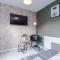 NEW! 3-Bed House in Manchester by 53 Degrees Property, Ideal for Long-Term Business & Contractor Stays, Sleeps 9! - 斯塔利桥