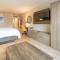 Holiday Inn Express Hotel & Suites Cocoa Beach by IHG