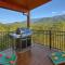 Amazing Views Outdoor Living Theater