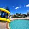 Modern 5BD, 4BA pool home in a golf resort community of Providence - 达文波特
