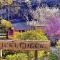 Romantic Tricklebeck Spa Cottage