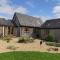 Spacious Luxury barn conversion - next to Tarka Trail cycle path