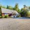Spectacular Sebec Setting
