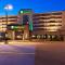Holiday Inn Laval Montreal by IHG - لافال