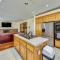 8 Mi to Disneyland Spacious Home in Orange! - أنهايم