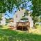 Charlotte Family Retreat with Deck, Near UNCC!