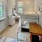 2 Bedroom Amazing Home In Tranås