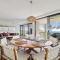 Mooloomba Two by Discover Stradbroke