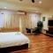 Melaka Beachfront Villa with Pool - ميلاكا