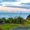 Luxury Absolute Ocean View Lodge - Waverley Town District