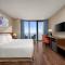 Yarra Ocean Suites Danang
