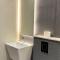 Gulf Crown Hotel Apartment