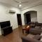 Gulf Crown Hotel Apartment