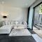 2 BR Modern Pool Villa Chalong - Ban Suan