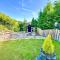 Exec 2 bed lodge in rural Wales with Cymru Holidays - Pontnewydd