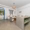 AquaLung Suites - Камари