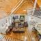 Luxurious 4BR w 360 VIEWS Indoor POOL Theater GAMEROOM Hot Tub FREE Attraction Tickets - سيفيرفيل