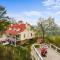 Luxurious 4BR w 360 VIEWS Indoor POOL Theater GAMEROOM Hot Tub FREE Attraction Tickets - سيفيرفيل
