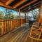 Cozy 1BR ZIPLINES Hot Tub Pool Table FREE Attraction Tickets - بيدجن فورج