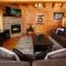 Spacious 4BR Sleeps 12 5 Min to Pigeon Forge Pkwy FREE Attraction Tickets - بيدجن فورج