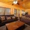 Spacious 4BR Sleeps 12 5 Min to Pigeon Forge Pkwy FREE Attraction Tickets - بيدجن فورج