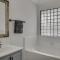 The Prestige Poolside Escape - 5BR with Cinema & Gaming