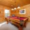 Cute and Cozy 2BR Hot Tub Pool Table FREE Attraction Tickets - Gatlinburg