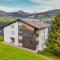 Top Aussicht mit Poolbereich in Skiregion Brigels - 布赖尔