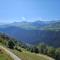 Top Aussicht mit Poolbereich in Skiregion Brigels - 布赖尔