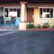 Hitching Post Studios Inn