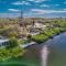 Heated Pool, Dock, on Lagoon, Turtle Beach 1 mile and Crescent Beach 2 miles, 1bdr - سيستا كي