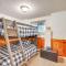Cozy Home with Hot Tub - 11 Mi to Rainbow Falls - Woodland Park