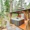 Cozy Home with Hot Tub - 11 Mi to Rainbow Falls - Woodland Park