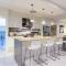 Serenity Retreat Noosa Luxury Guest Suite w Private Solar Heated Pool