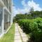 Coral beach 1BR Pool & Steps from Beach - St. Peter