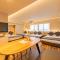 Comforts81 Shinsaibashi