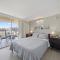 Amazing View Waikiki Beach 28th Floor 1BR Family and Group Condo - 檀香山