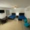 Apartamentos Amplios Alfa # 238