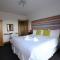 Waves Guest Suites