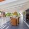 Casa Prikichi, Jan Thiel , gated park, private pool and close to the beach - 简蒂埃尔