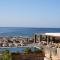 Sea Breeze Santorini Beach Resort, Curio By Hilton - 佩里沃罗