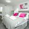 Cosy Flamingo Studio in Sydenham - Forest Hill