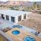 The Modern Wolfden 4 Bedrooms, All En-suite Baths - Pioneertown