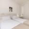 Villa Maravilla with HEATABLE pool ROOFTOPbar with sea views and Range Rover - Binibeca