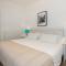 Villa Maravilla with HEATABLE pool ROOFTOPbar with sea views and Range Rover - Binibeca