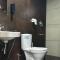 Uniro Rooms & Packages