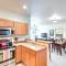 Cozy Livingston Condo with Balcony and Mtn View! - 利文斯顿